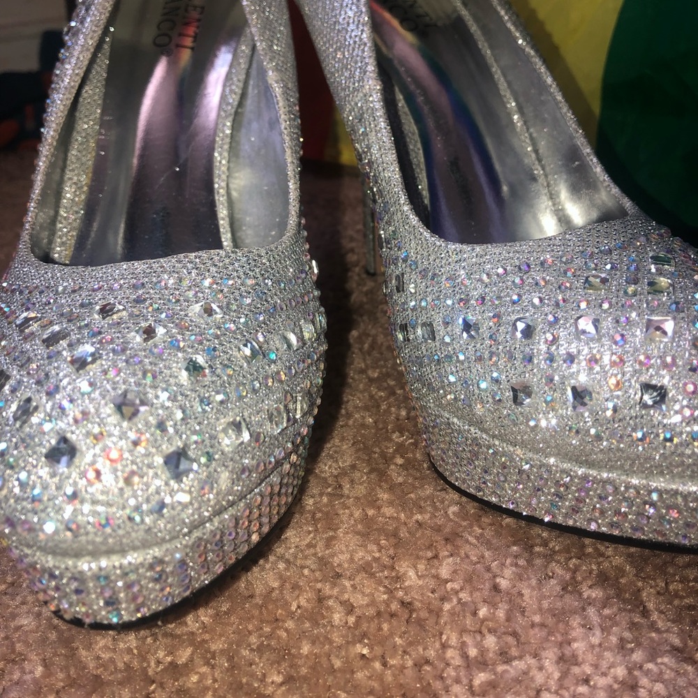 Valenti Franco rhinestone heel - Picture 5 of 5